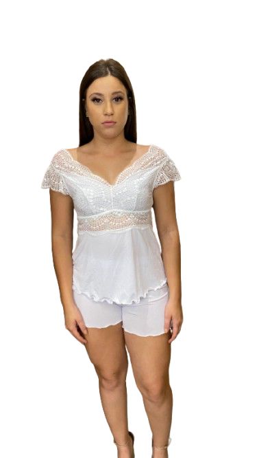 Conjunto Pijama Feminino com Renda, Short e Blusa Decote V