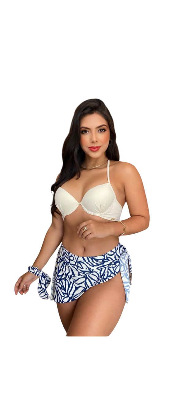Biquíni com Estampa Floral Conjunto com Calcinha com Saída de Amarrar